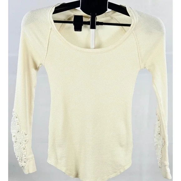 Women's Free People Small Crochet Sleeve Waffle Knit Top Boho Cottagecore - Picture 2 of 5